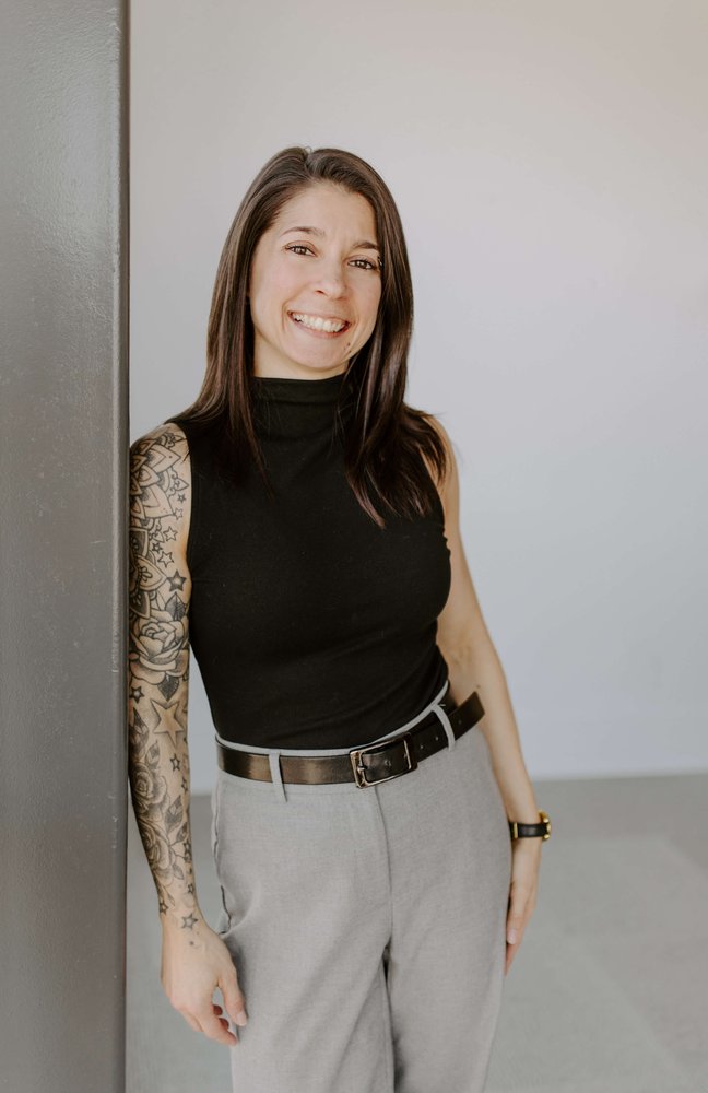 Élaine Loriaux - Operations director